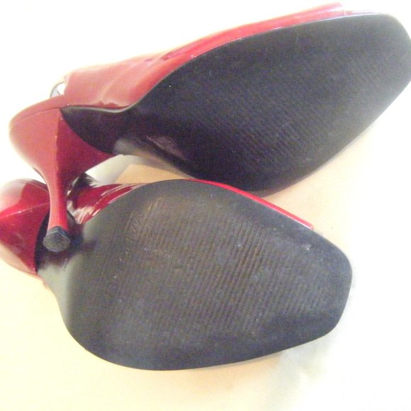Red Patent Marc Fisher Pumps US Size 6 - Picture 6 of 7